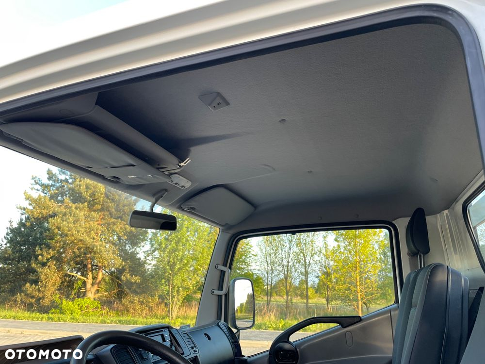 Nissan Cabstar - 30