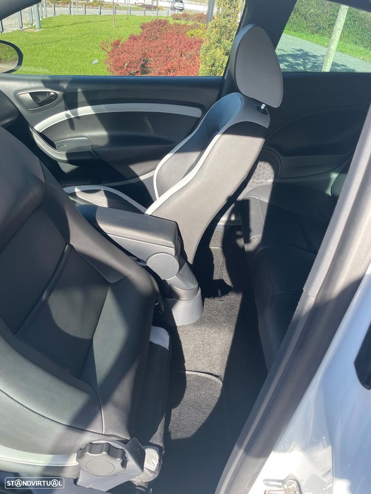 SEAT Ibiza SC 1.4 TSI FR DSG - 11