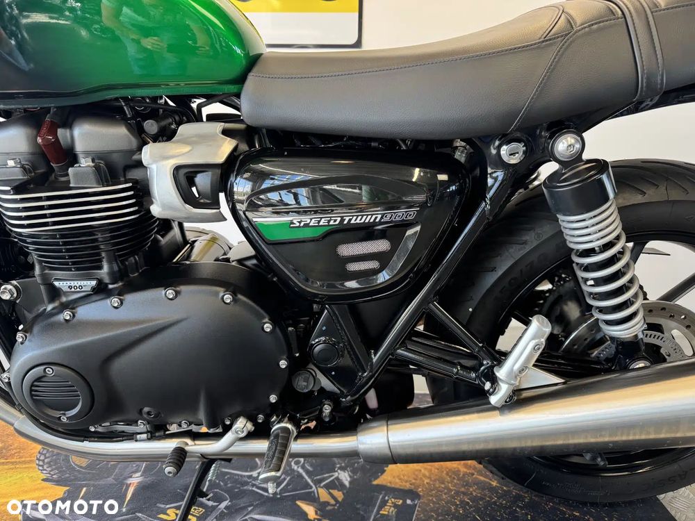 Triumph Speed Twin - 24