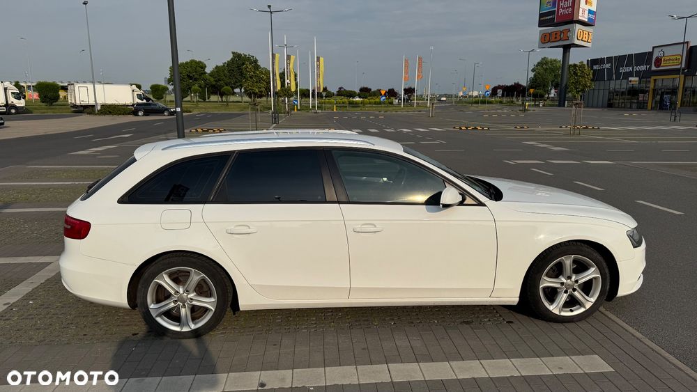 Audi A4 Avant 2.0 TDI - 8