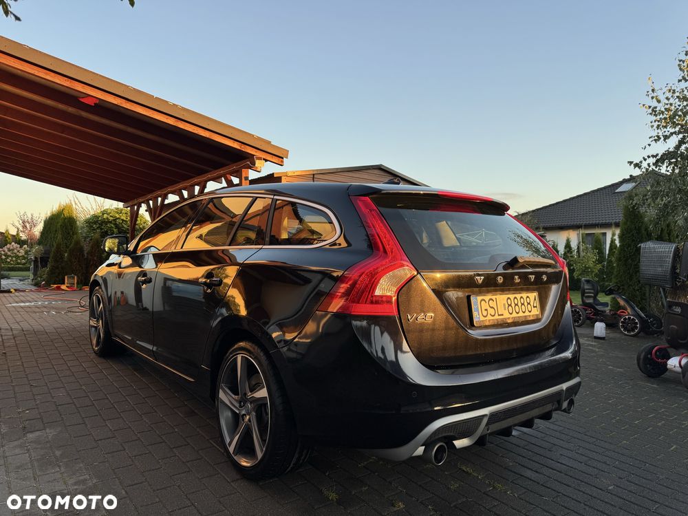 Volvo V60 - 2
