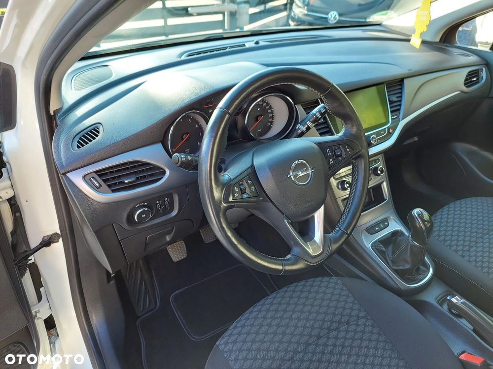 Opel Astra 1.4 Turbo Sports Tourer Innovation - 10