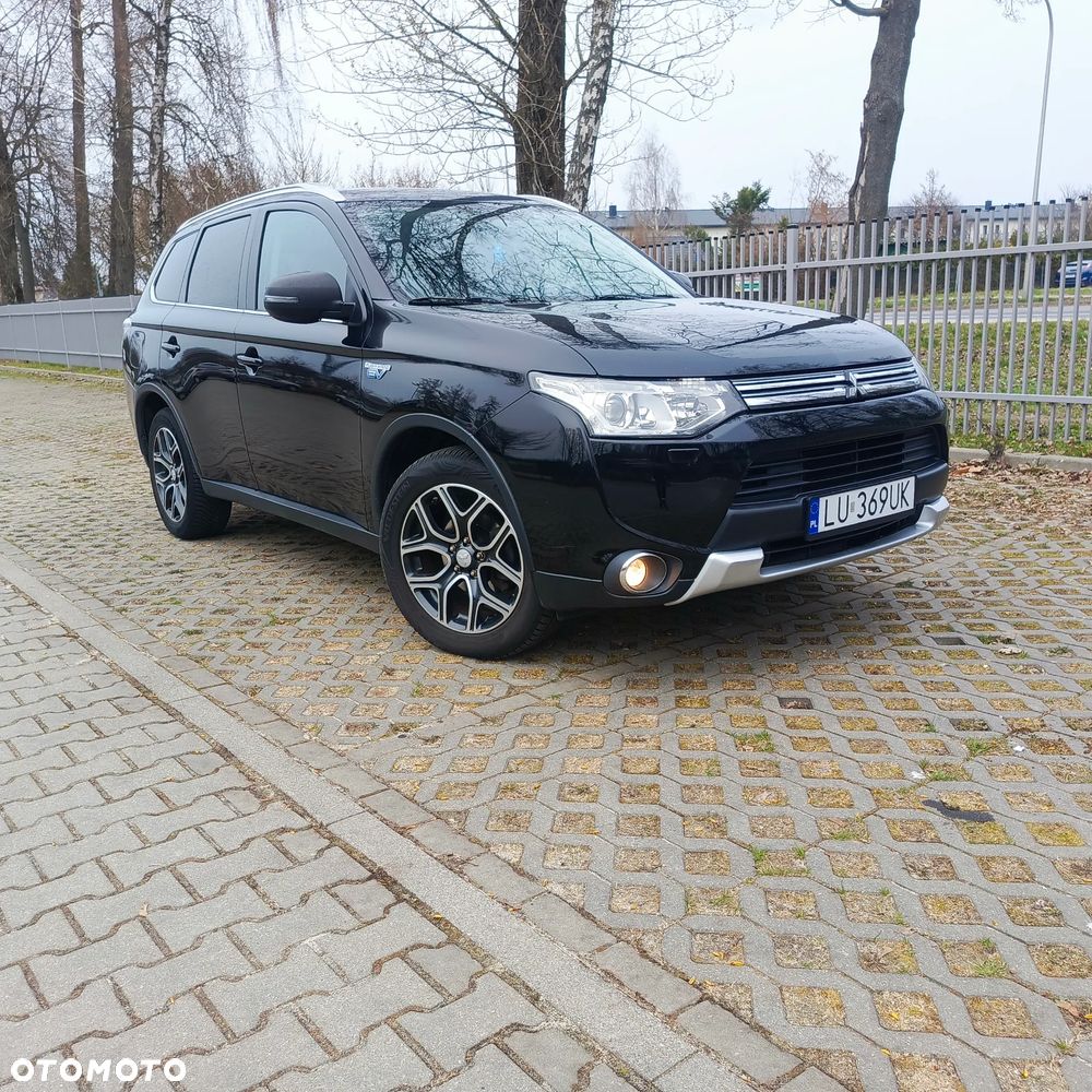 Mitsubishi Outlander 2.0 4WD Top - 1