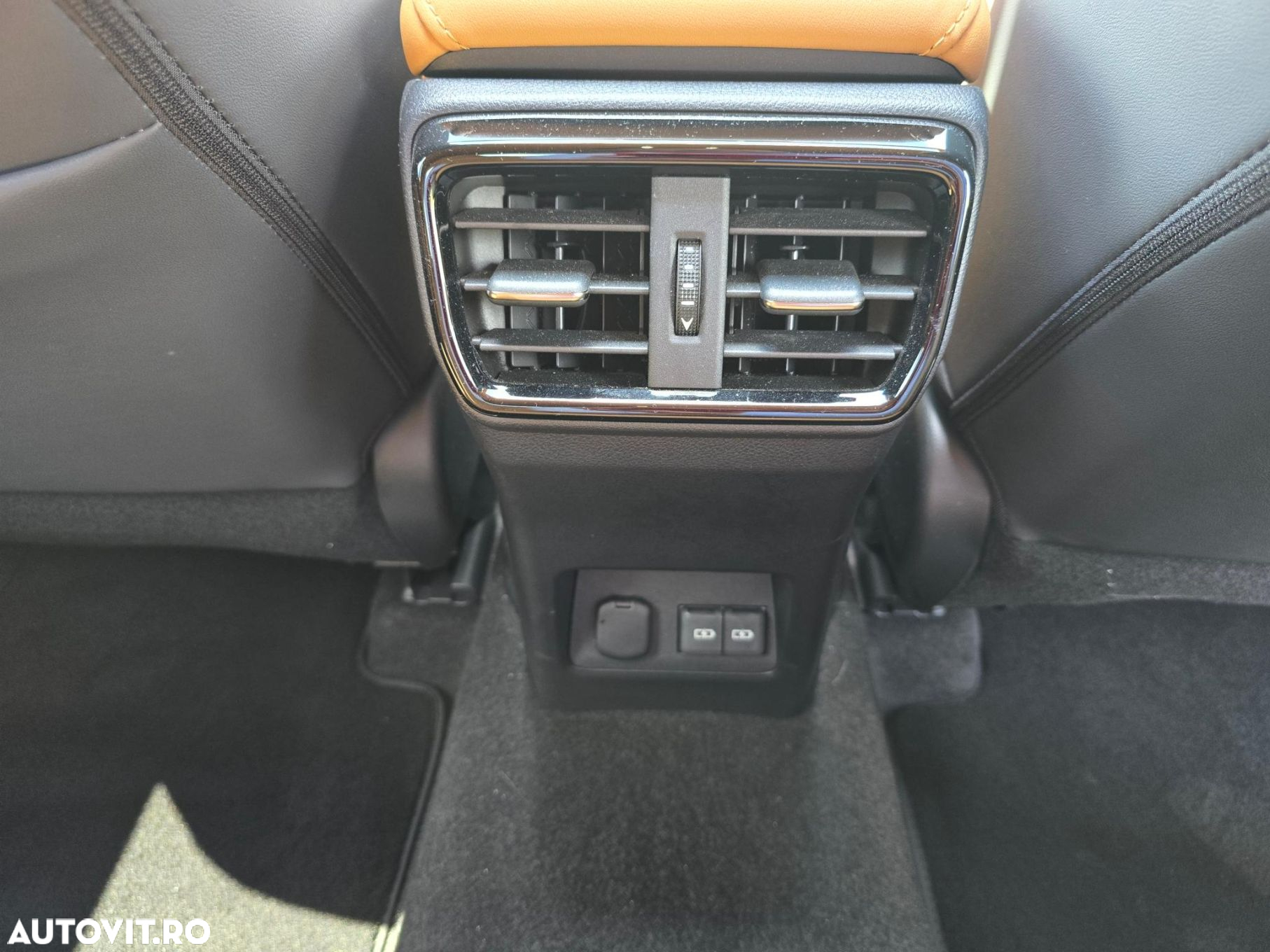 Lexus Seria NX 350h AWD CVT HEV Executive - 28