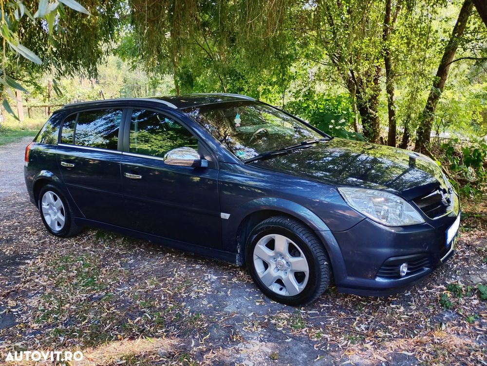 Opel Signum 1.9 CDTI - 1