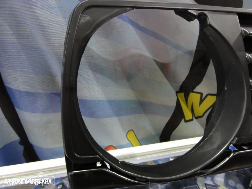 Grelha frontal VW Golf 2 / II sem símbolo em plástico ABS C/ 2anos de Garantia - 16