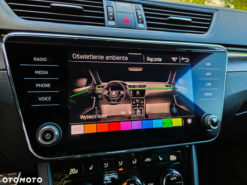 Skoda Superb 2.0 TSI Sportline DSG - 13