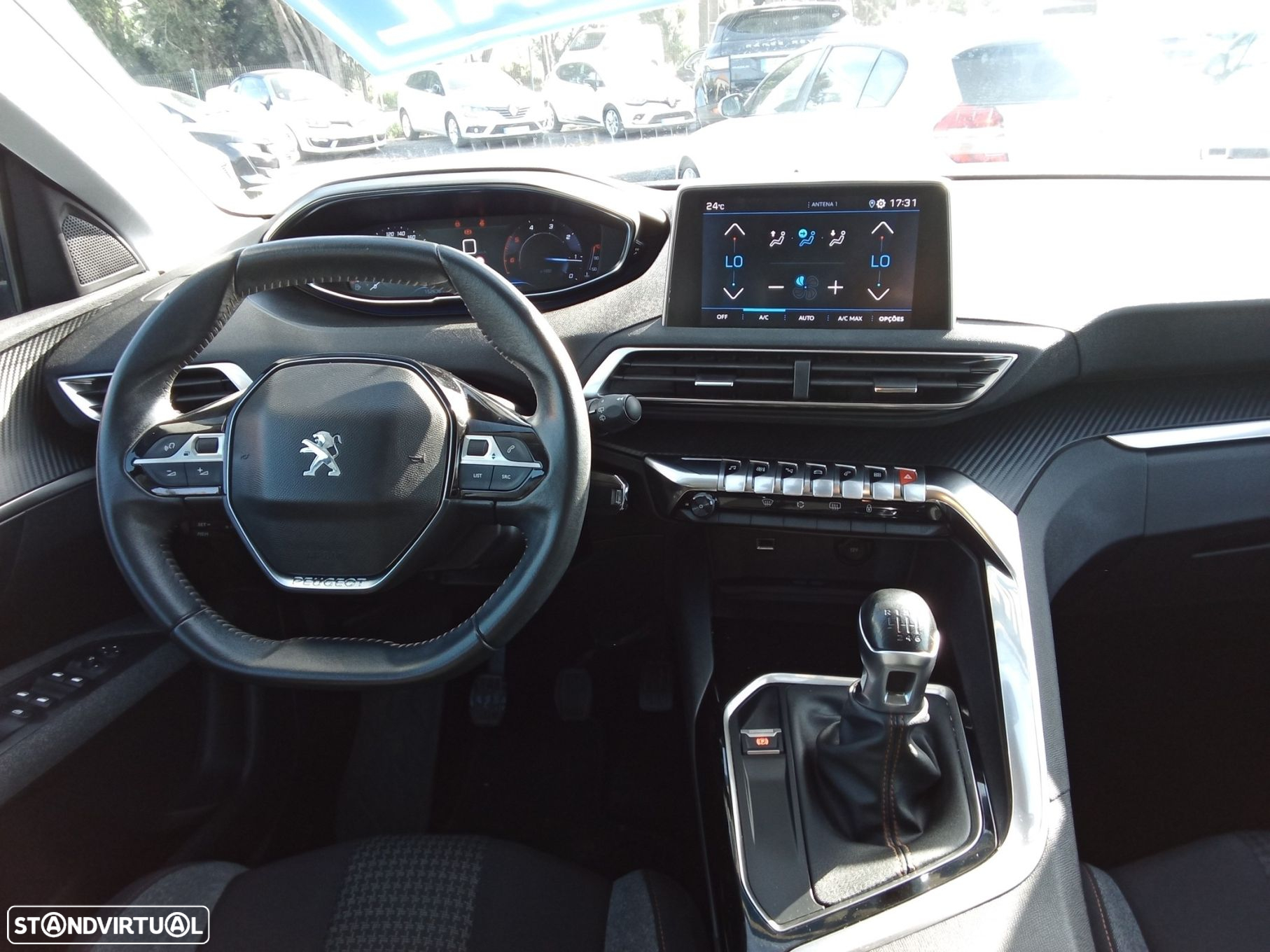 Peugeot 3008 - 19