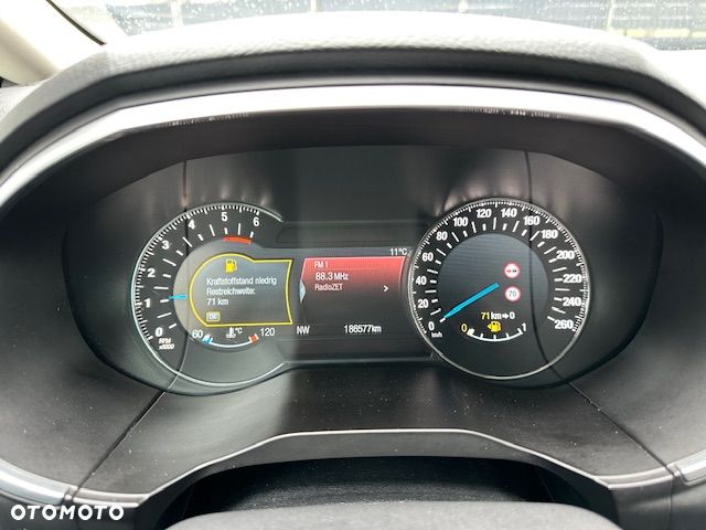 Ford S-Max 2.0 TDCi Titanium - 25