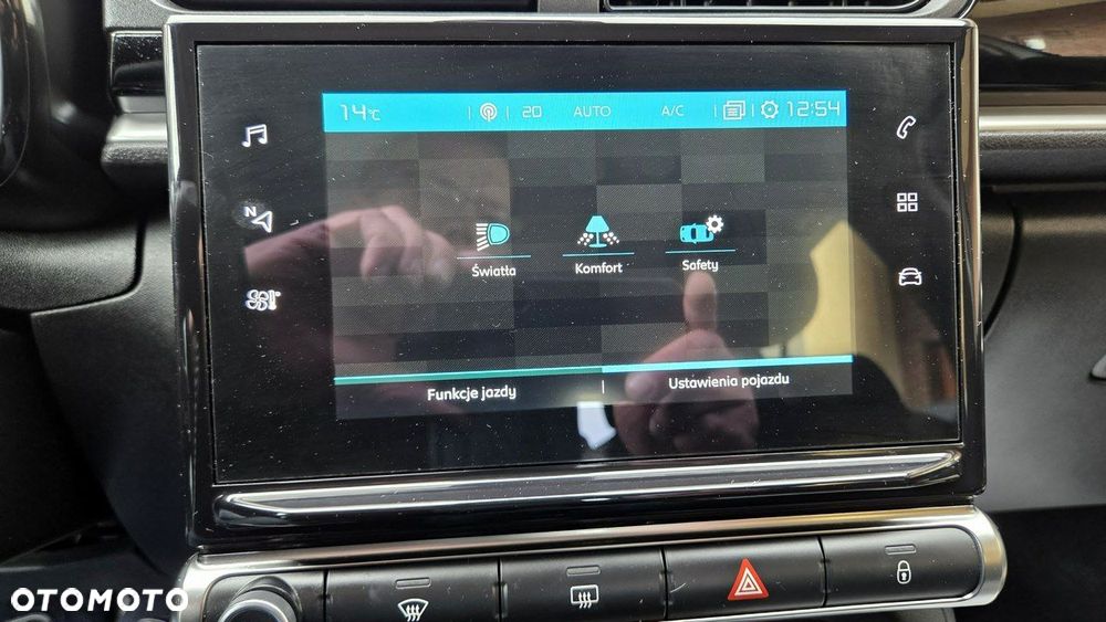 Citroën C3 1.2 PureTech Shine - 26