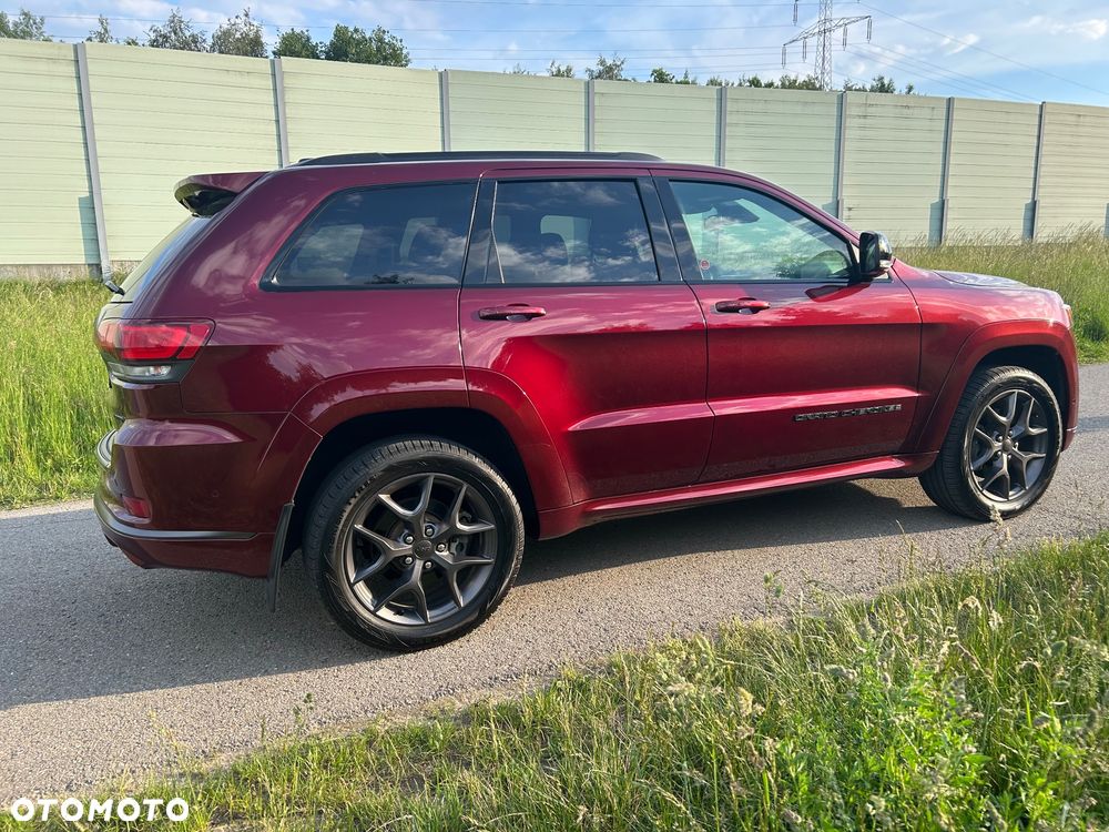 Jeep Grand Cherokee - 8
