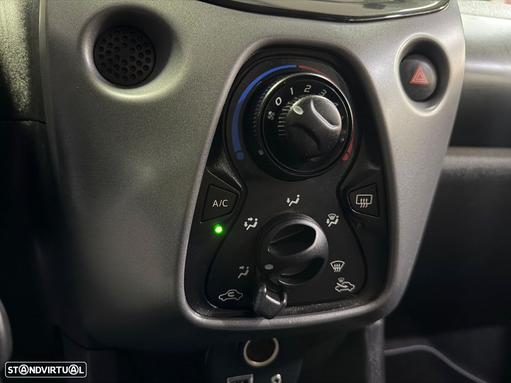 Toyota Aygo - 21