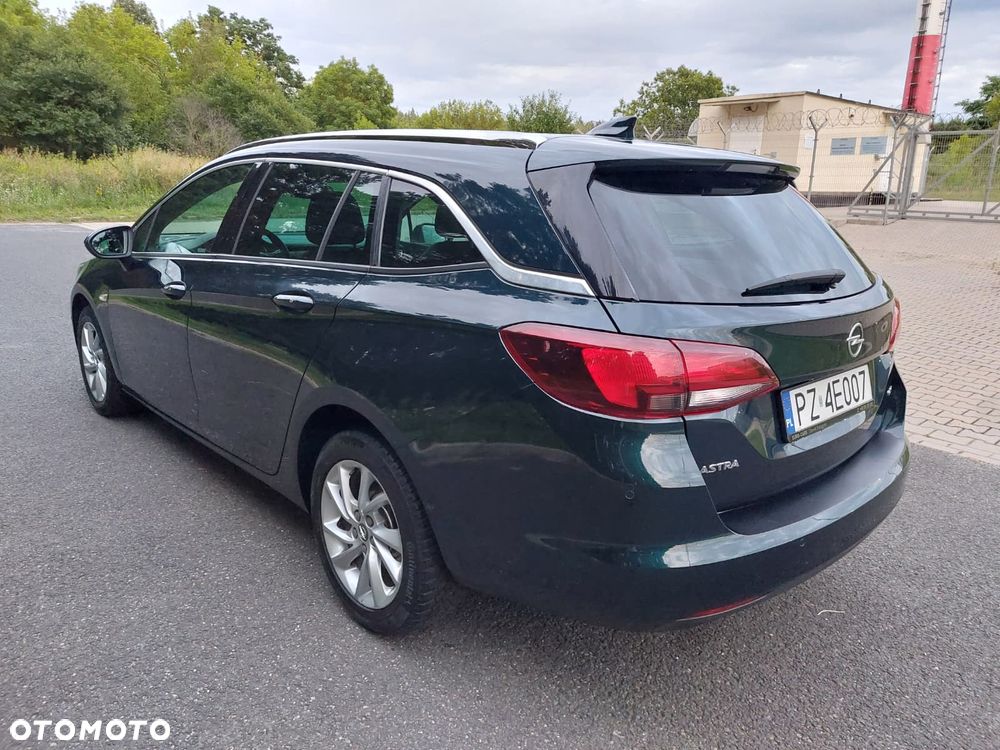 Opel Astra 1.6 CDTI Elite - 9