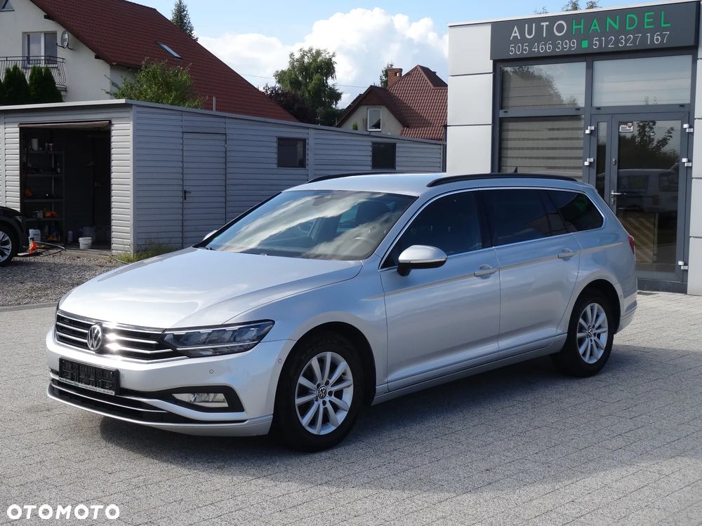 Volkswagen Passat 2.0 TDI SCR DSG Elegance - 5