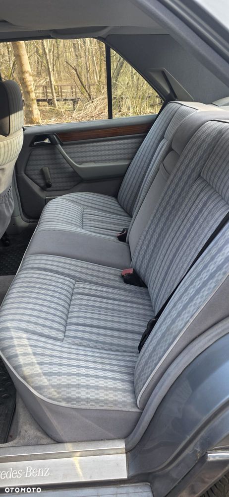 Mercedes-Benz W124 (1984-1993) - 7