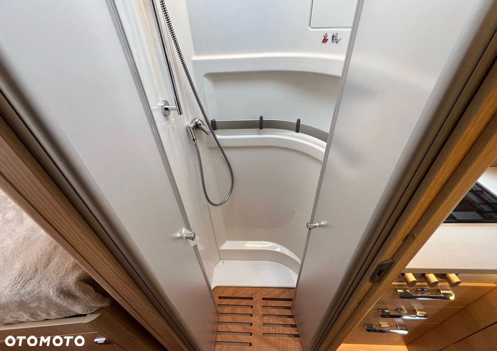 Hymer-Eriba B680MC - 7