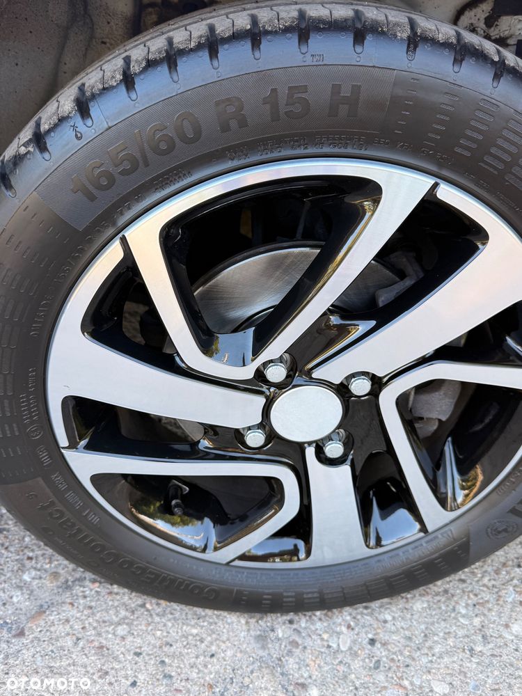 Citroën C1 1.2 Pure Tech Shine - 16
