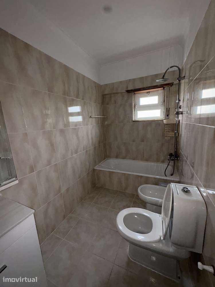 Apartamento T3 à venda na Travessa das Olaias, 1 - Grande imagem: 4/12