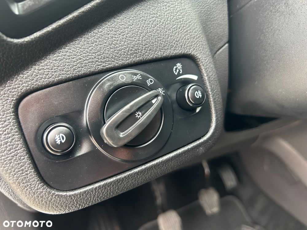 Ford Kuga 1.5 EcoBoost FWD ST-Line ASS - 27