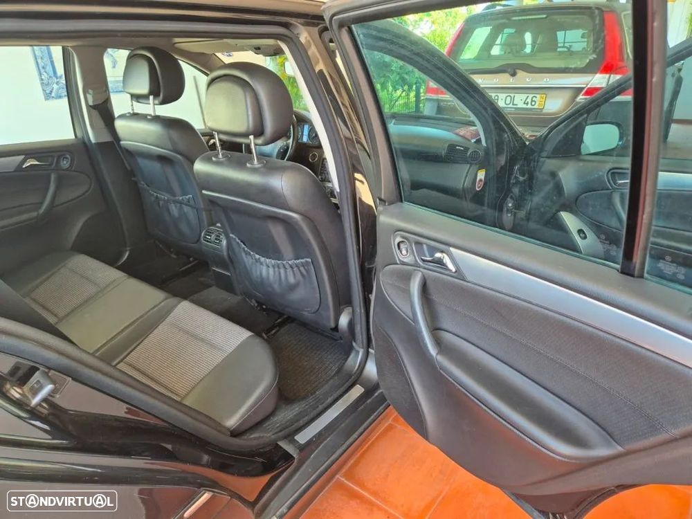 Mercedes-Benz C 220 CDI Auto Avantgarde - 16