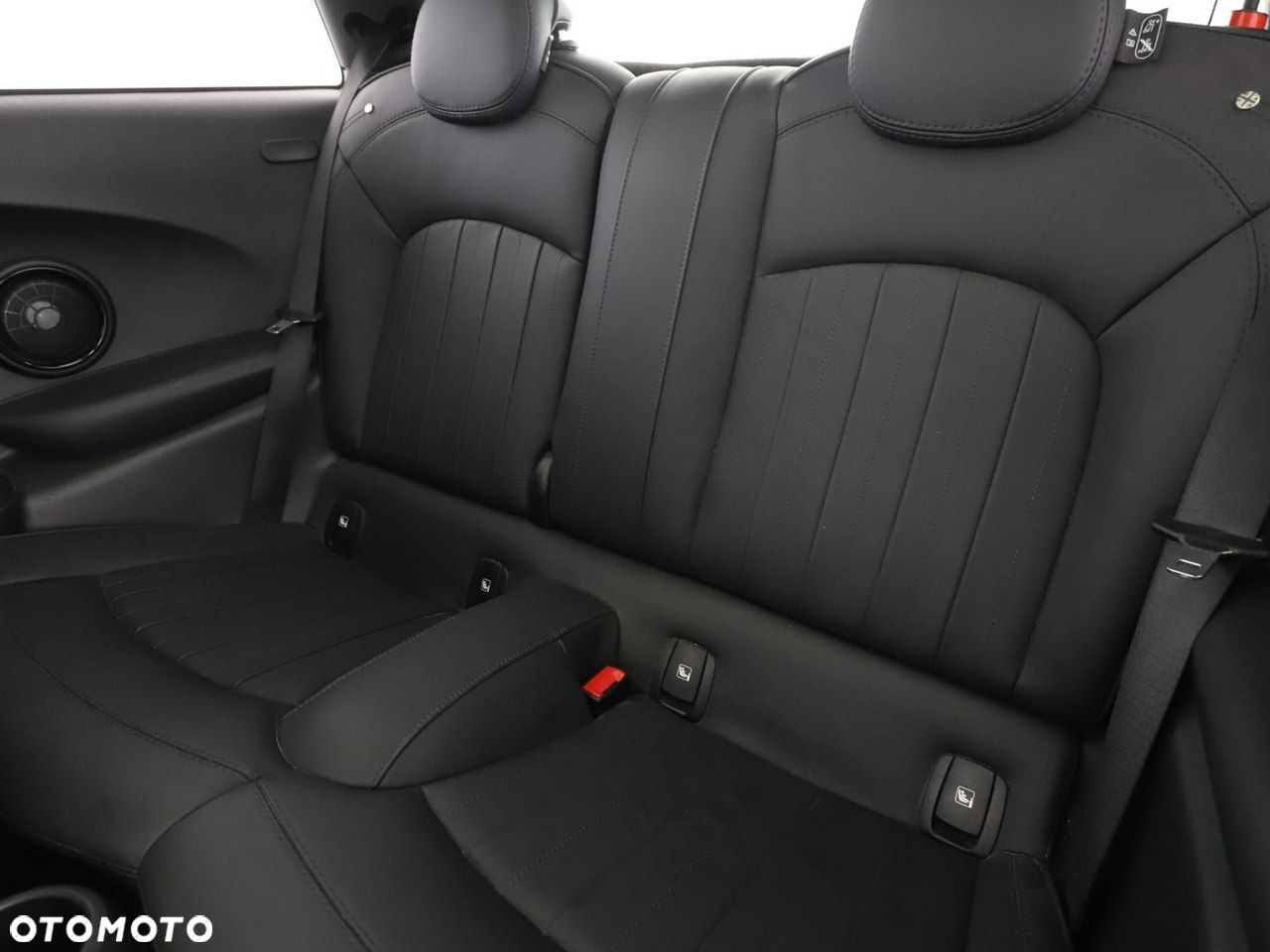 MINI Cooper - 17