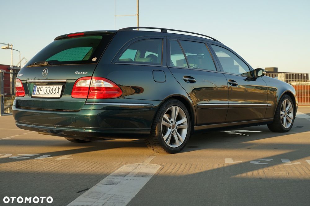 Mercedes-Benz Klasa E 500 4-Matic T Elegance - 10