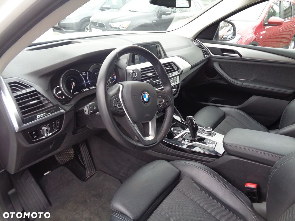 BMW X4 xDrive20d Business Edition sport - 11