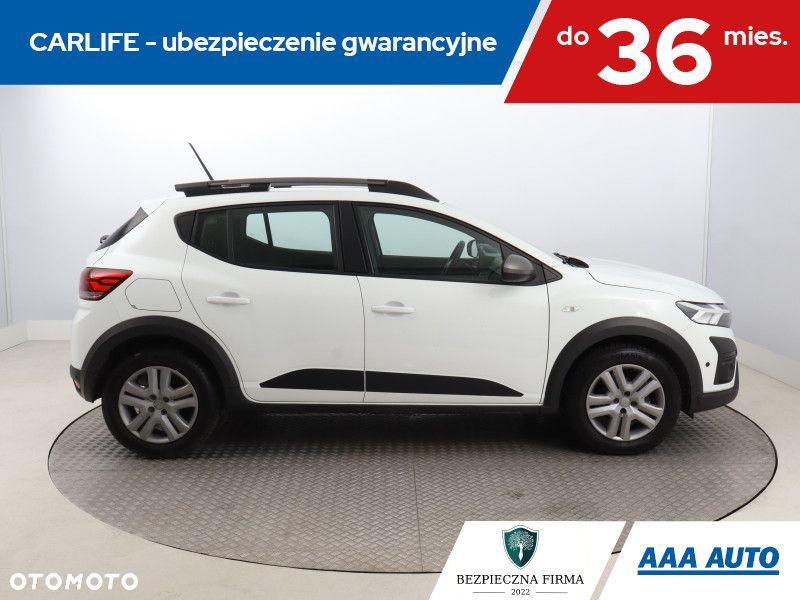 Dacia Sandero - 8
