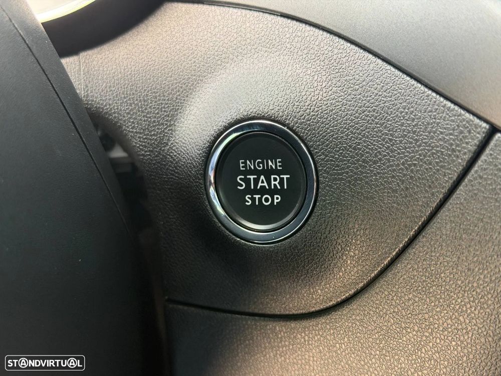 Opel Crossland 1.2 T Elegance - 22