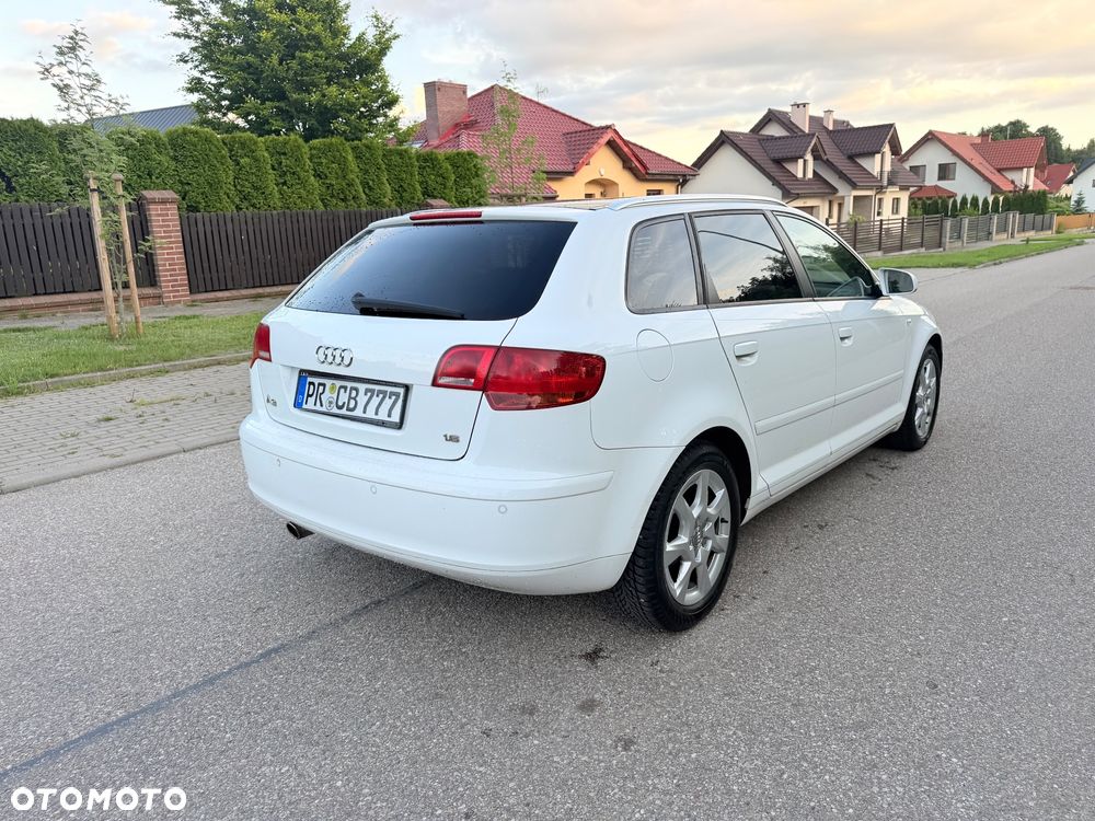 Audi A3 Sportback - 15