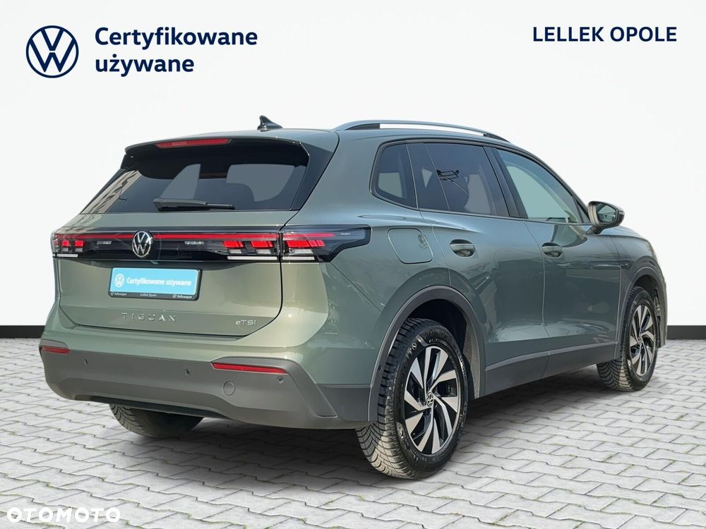 Volkswagen Tiguan - 6