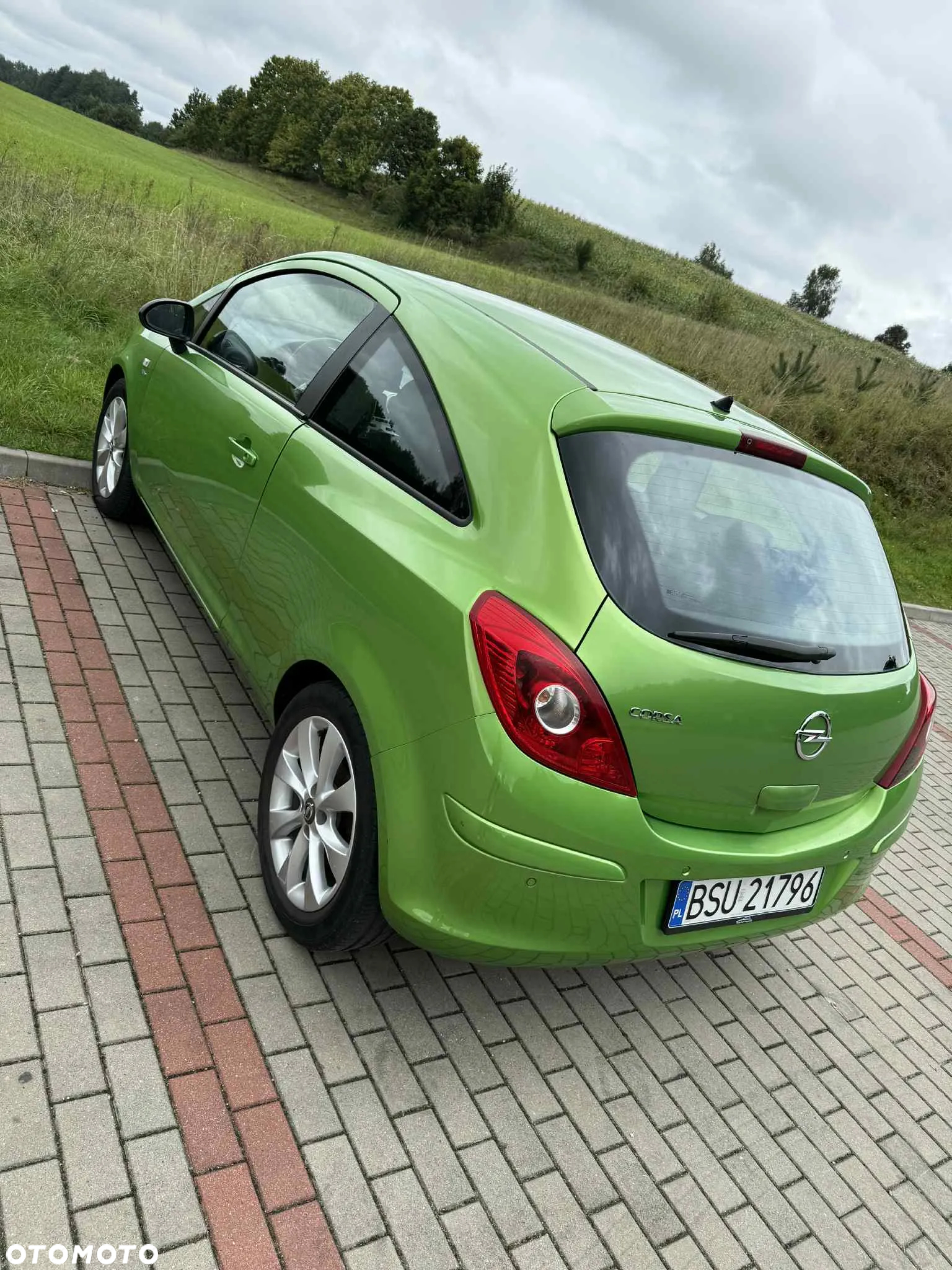 Opel Corsa 1.4 16V Graphite - 2