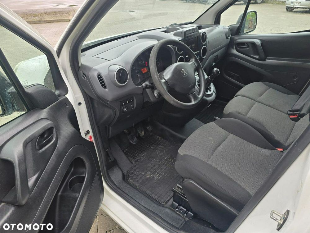 Peugeot Partner - 11