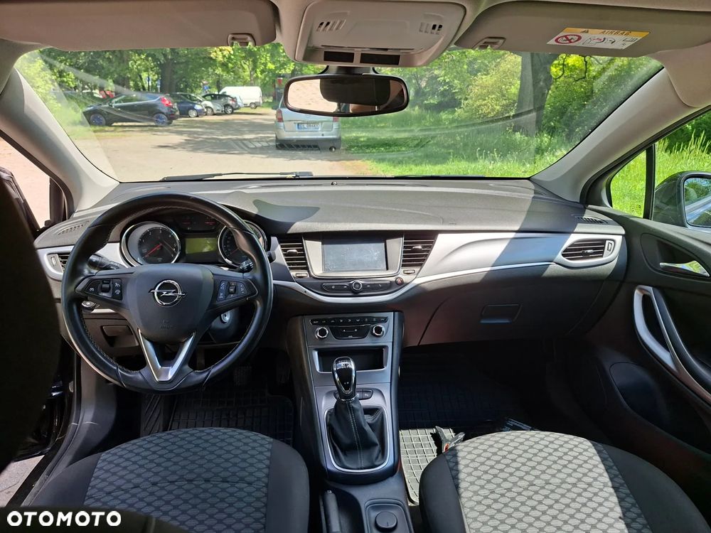 Opel Astra 1.6 CDTI Enjoy S&S - 11