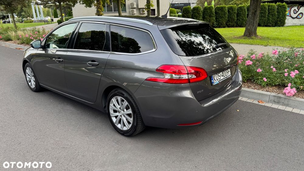 Peugeot 308 1.2 PureTech Allure S&S - 3