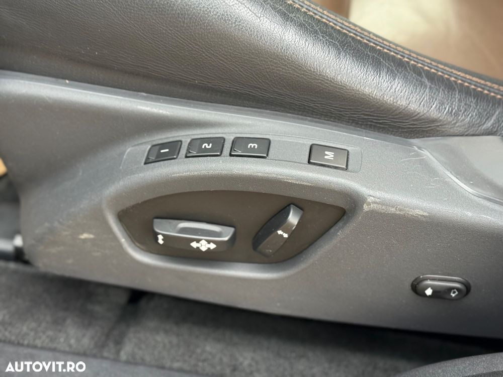 Volvo XC 60 D4 Momentum - 18