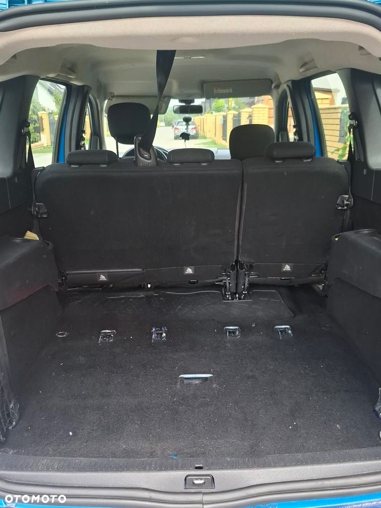Dacia Lodgy 1.5 Blue dCi SL Celebration S&S EU6d - 15