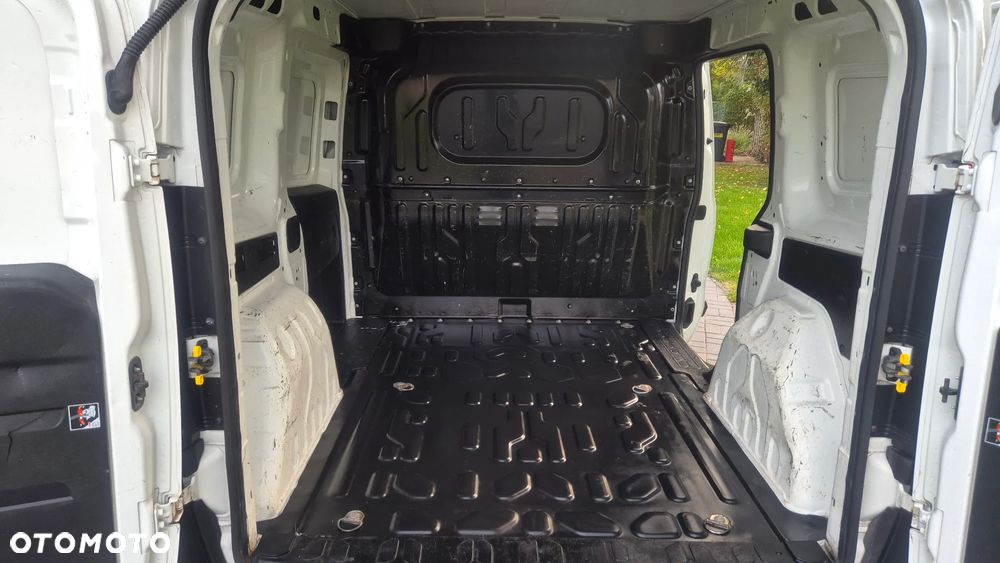 Fiat Doblo - 19