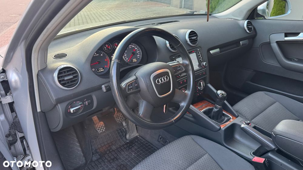 Audi A3 Sportback - 7