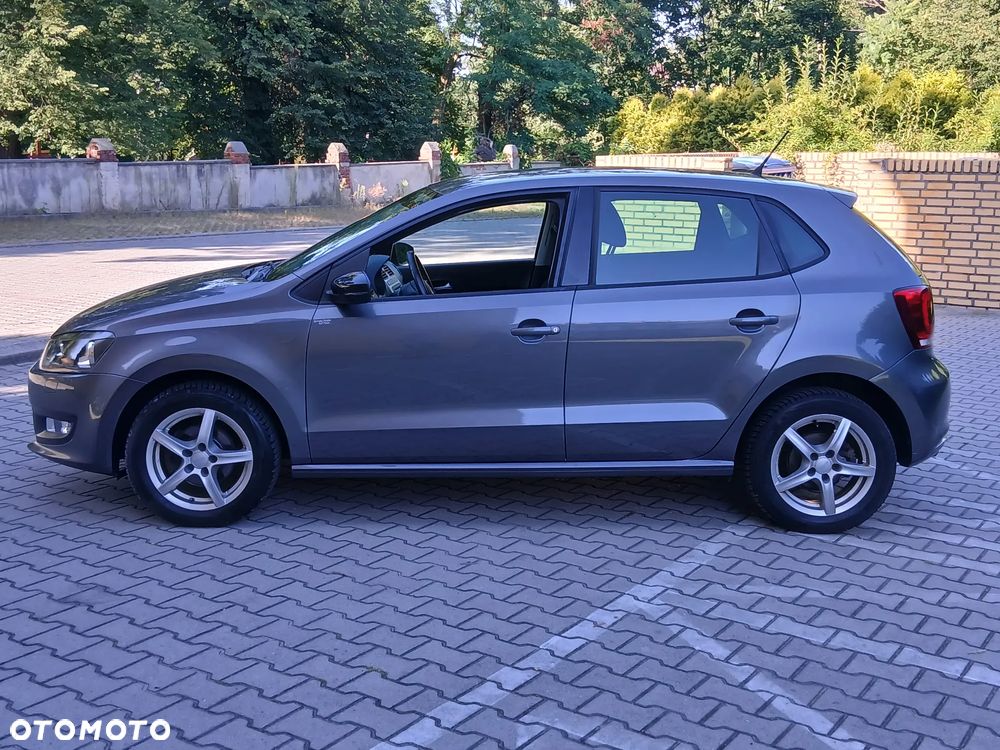 Volkswagen Polo 1.2 TSI MATCH - 5