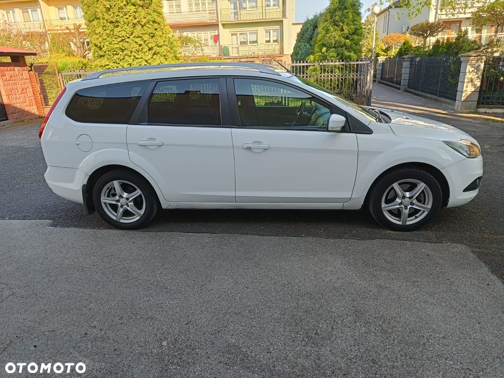 Ford Focus ver-1-8-tdci-trend-plus - 7