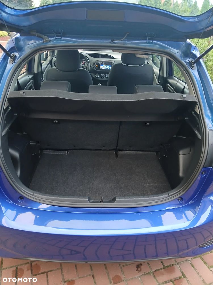 Toyota Yaris 1.5 Premium - 8