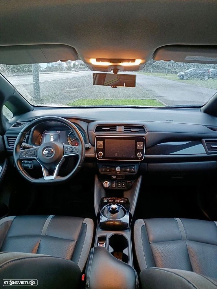 Nissan Leaf - 11