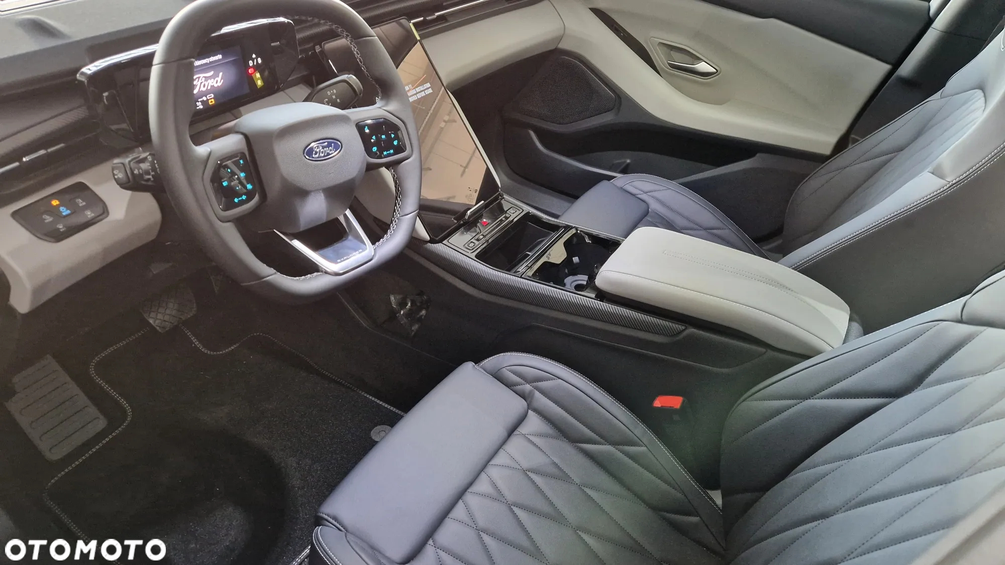 Ford Explorer 78kWh Premium AWD - 13