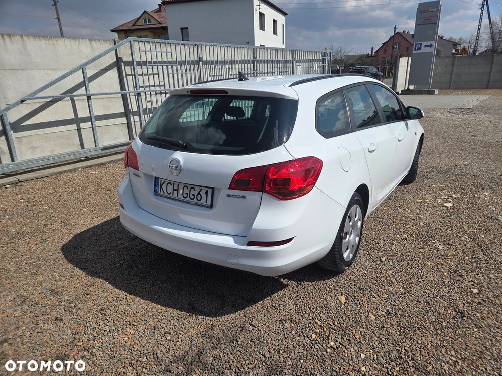 Opel Astra - 4