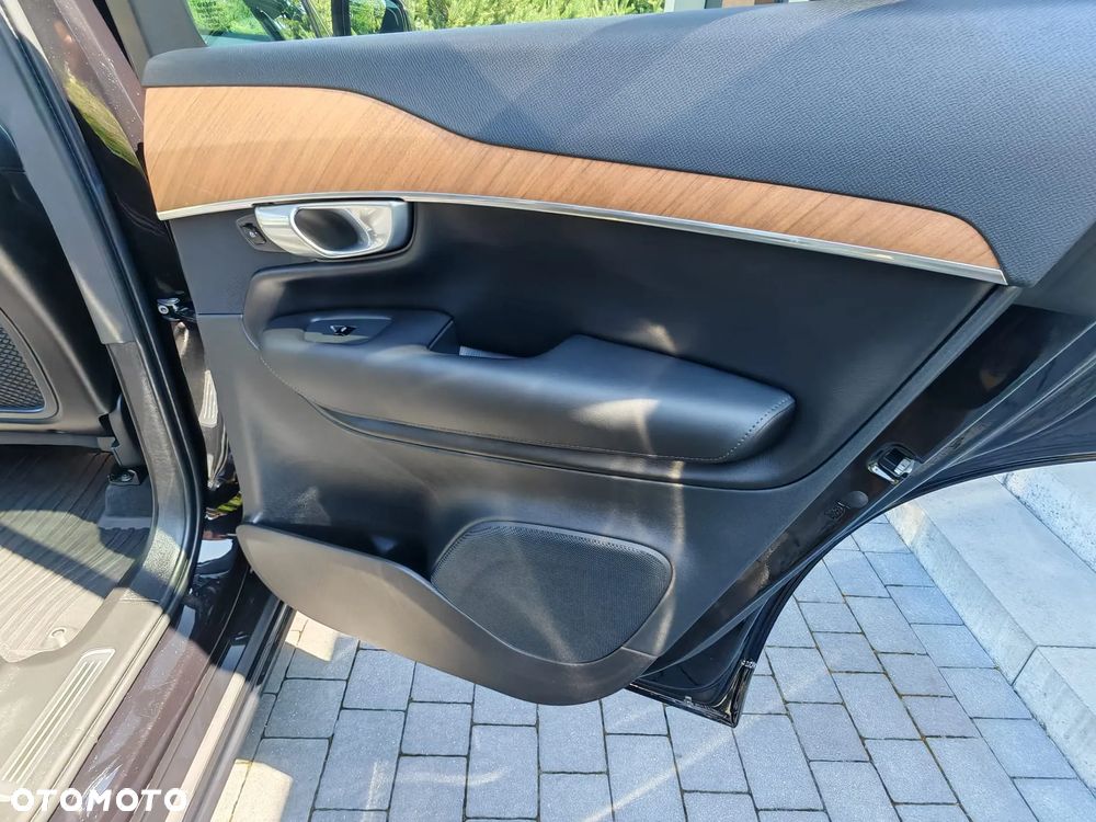 Volvo XC 90 B5 B AWD Core - 20