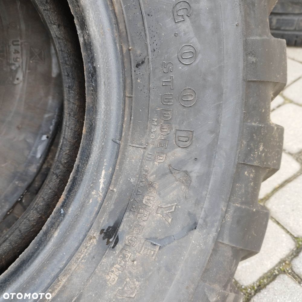 280/85/16 goodyear studded suregrip - 4