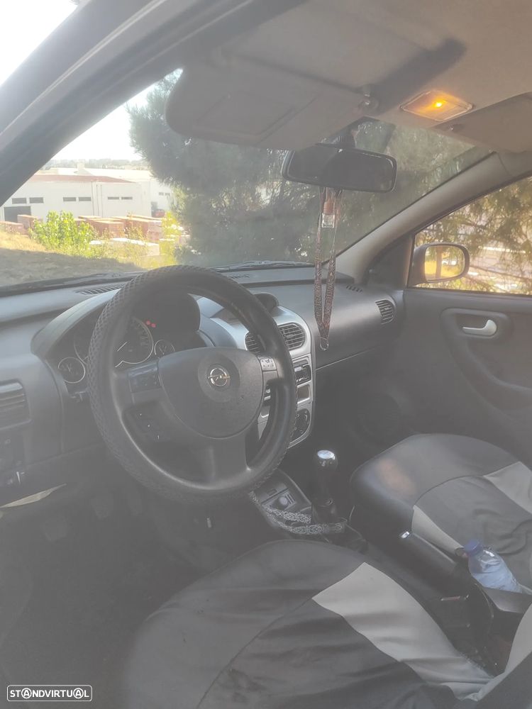 Opel Corsa 1.2 16V N-Joy - 4