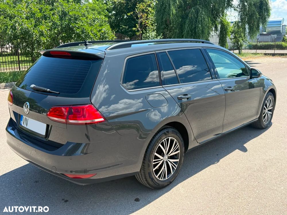 Volkswagen Golf 1.6 TDI DPF BMT DSG Trendline - 2