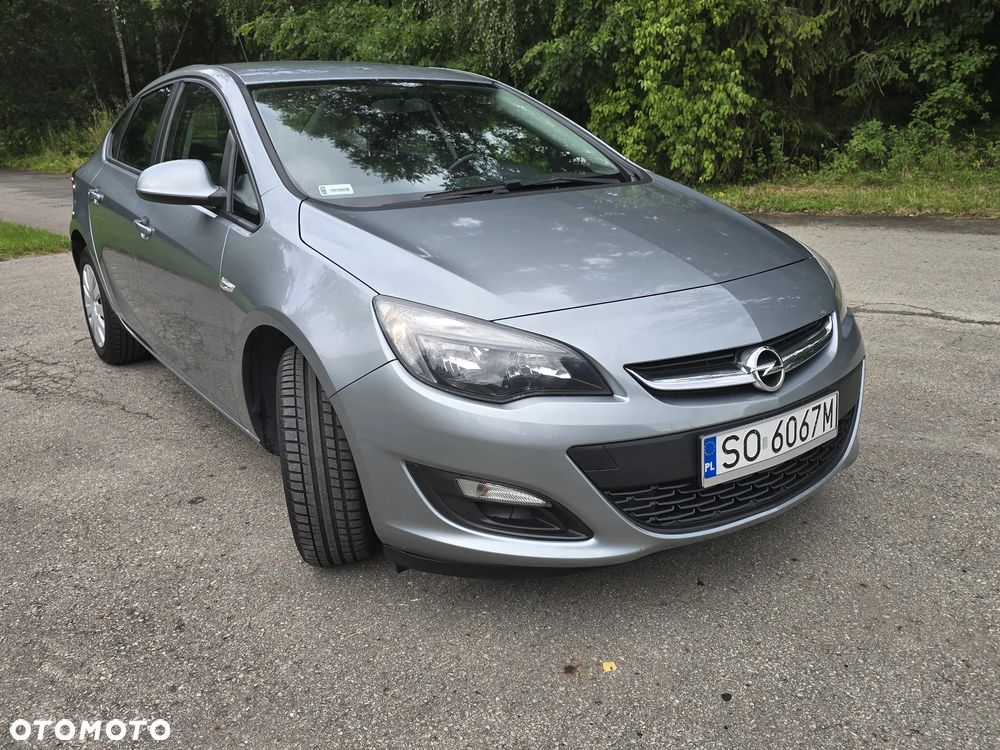 Opel Astra 1.6 Enjoy - 31